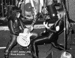 The Runaways Author Evelyn McDonnell On Her New Book, “Queens Of Noise”, Band’s Legacy and More!