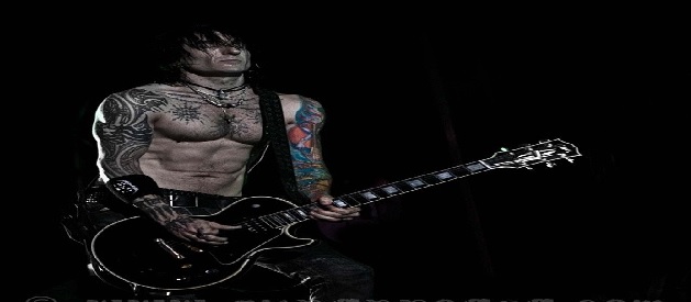 Richard Fortus discusses Guns N’ Roses future, playing with Izzy Stradlin, The Dead Daisies Revolución and more!