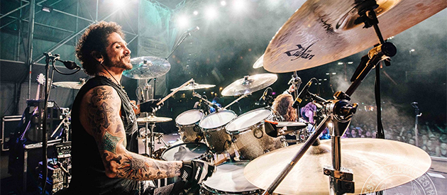 Deen Castronovo Discusses The Dead Daisies, Journey, and How He’s Grateful To Be Alive
