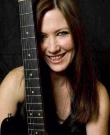 Kathy Valentine, ex- bassist of The Go-Go’s on L.A. rock scene, songwriting, major label politics and more!