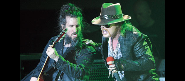 Guns N’ Roses guitarist Ron “Bumblefoot” Thal: “Axl and I are two different people with two different lives and two totally different sets of hurdles to jump over”